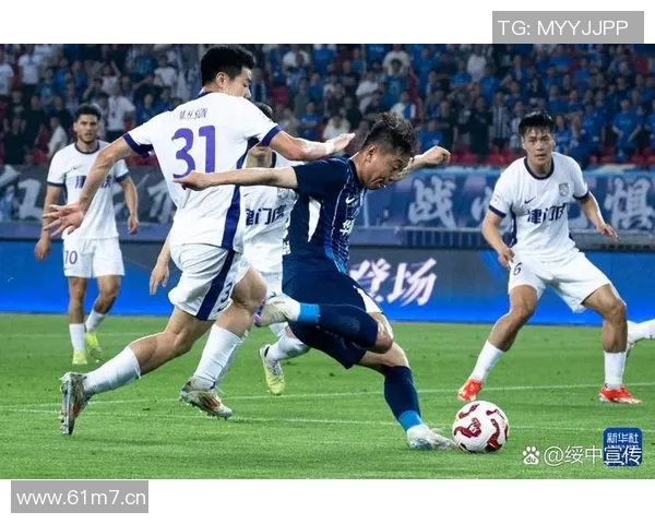 武汉足球队灵活性创新高引发关注助力球队崛起与发展